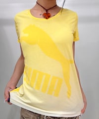 vintage PUMA yellow print tee