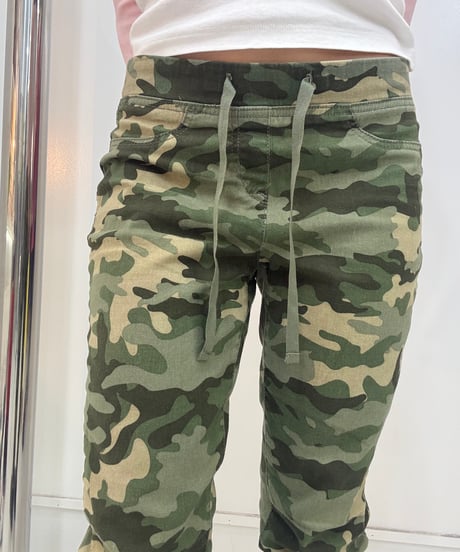 vintage camo skinny pants
