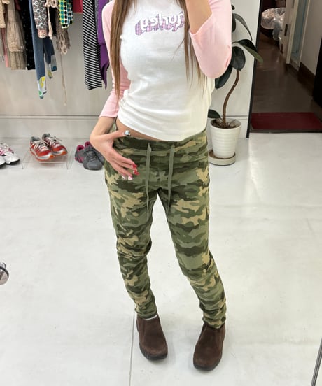 vintage camo skinny pants