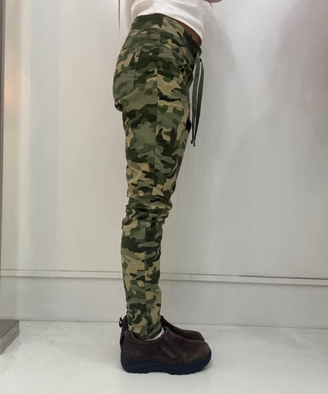 vintage camo skinny pants