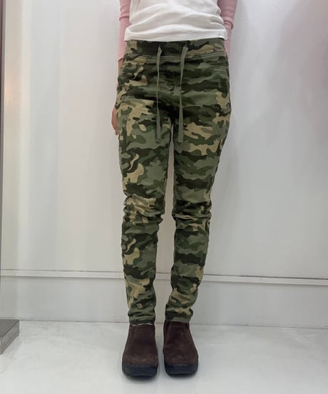 vintage camo skinny pants