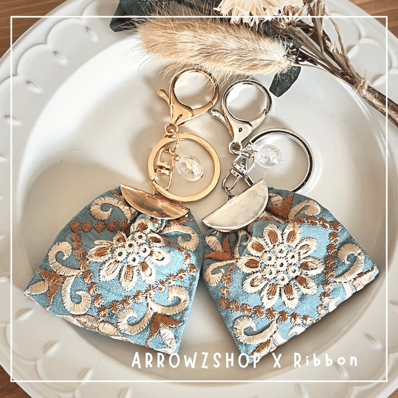 送料無料】【RB03】インド刺繍リボン キーホルダー キーチェーン 