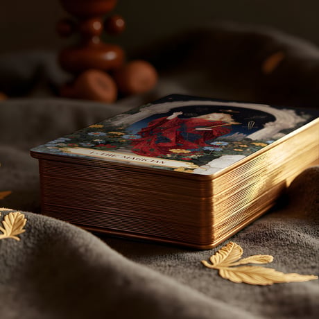 ムーンシャドウ・フローラル・ヴォウタロットカード  (Moonshadow Floral Votarot) ｜正規輸入品