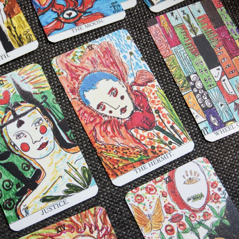ウォークインザレッドタロットカード｜作者直輸入・希少デッキ