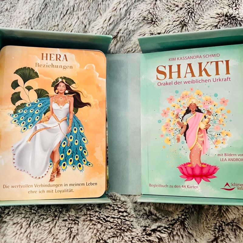 【正規品オラクルカード】海外インディーズ✨バラがモチーフの美しい愛のオラクル 正規品オラクルカード】海外インディーズ✨バラがモチーフの美しい愛の