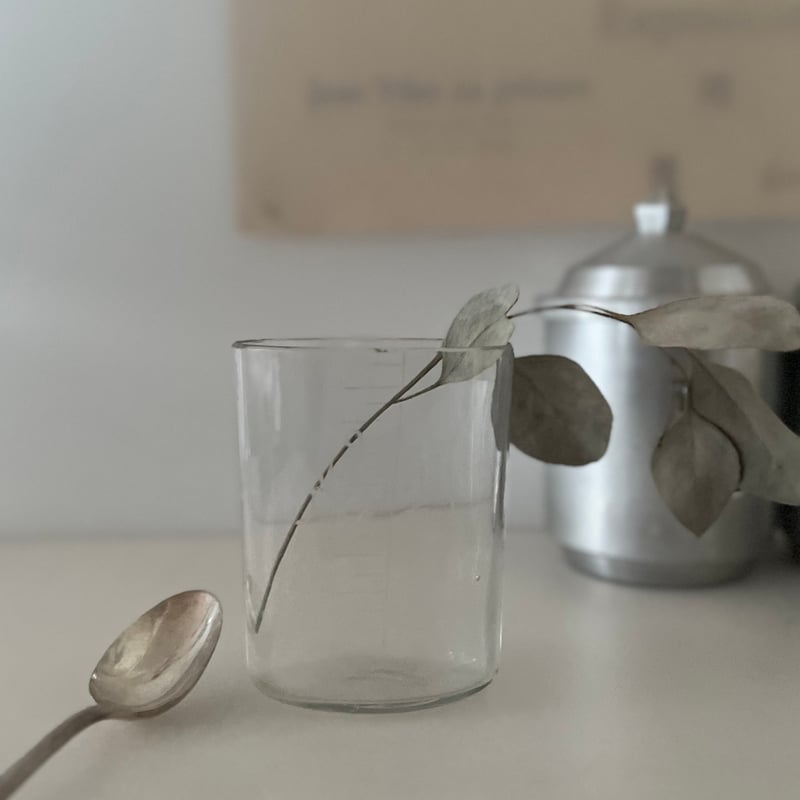 Vichy パニエ付き飲泉グラス | Cécil Le deuxième Brocante