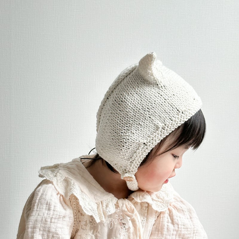 【ゆうな】猫耳ボンネット 編み物キット〕ねこ耳ボンネット | coral