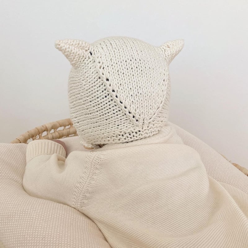 【ゆうな】猫耳ボンネット 編み物キット〕ねこ耳ボンネット | coral