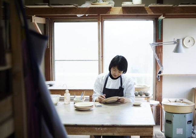 岡村朝子　岡村工房　花柄プレート　ピンクの花柄プレート　取り皿2枚セット 岡村朝子 岡村工房 花柄プレート ピンクの花柄プレート 取り皿2枚