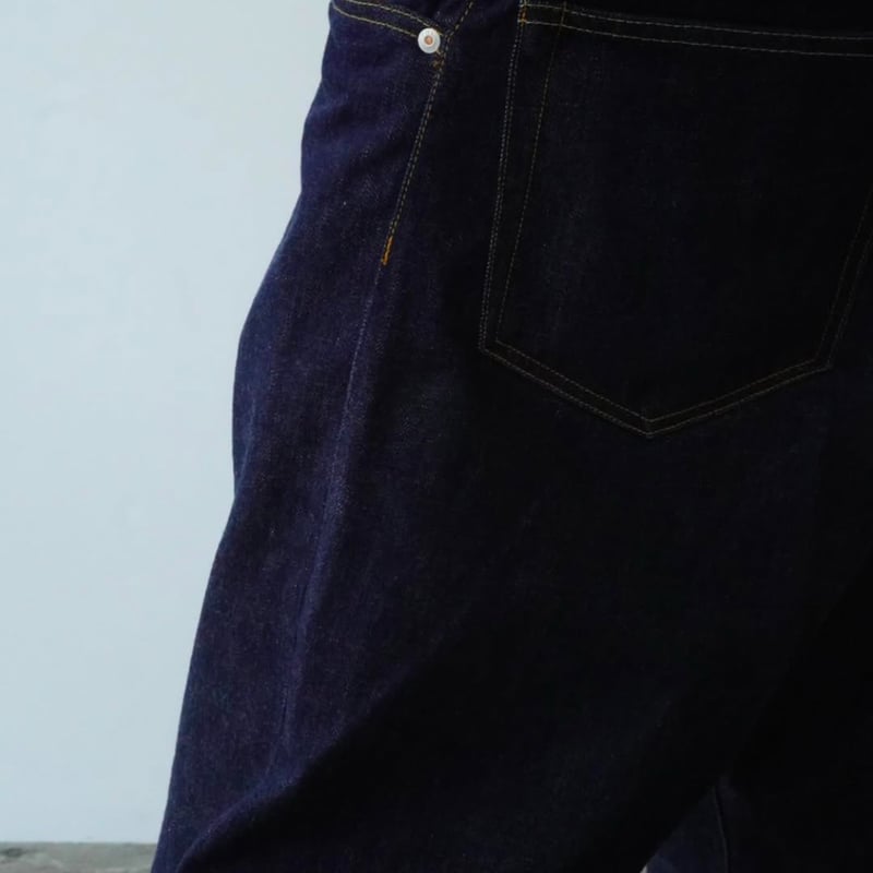 BIG T DENIM PANTS | plus2023.shop