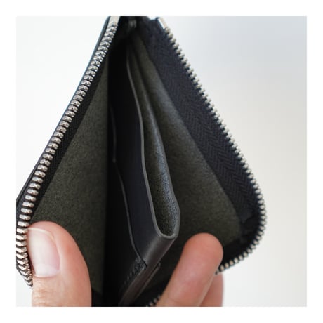 PULL TAB L-WALLET (BLACK)