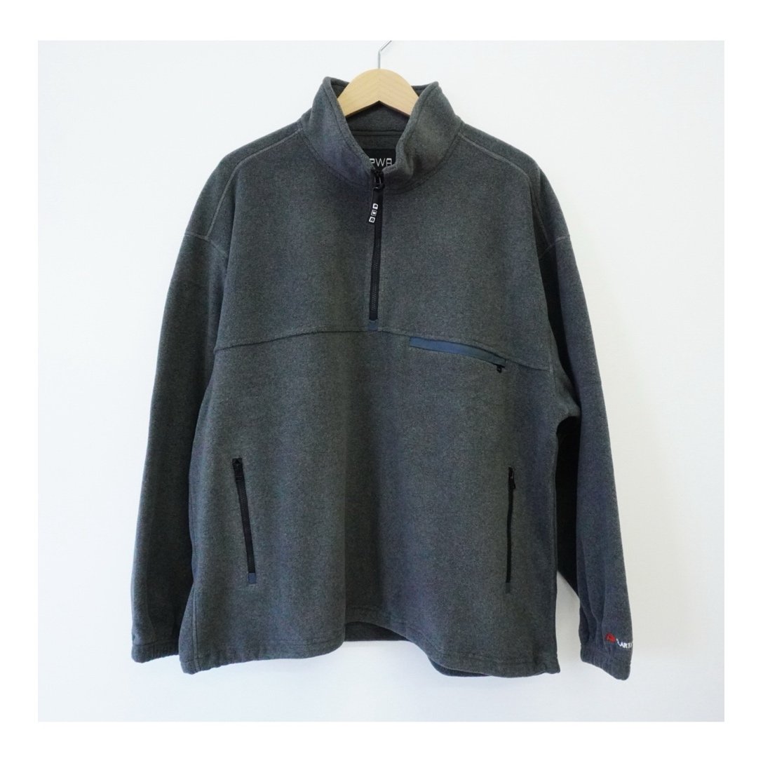 POLARTEC RELAX P/O JACKET (CHARCOAL) | plus2023 POLARTEC RELAX P/O JACKET (CHARCOAL) | plus2023
