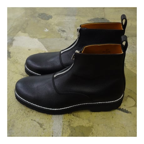 PULL TAB ZIP BOOTS (BLACK SHRINK)