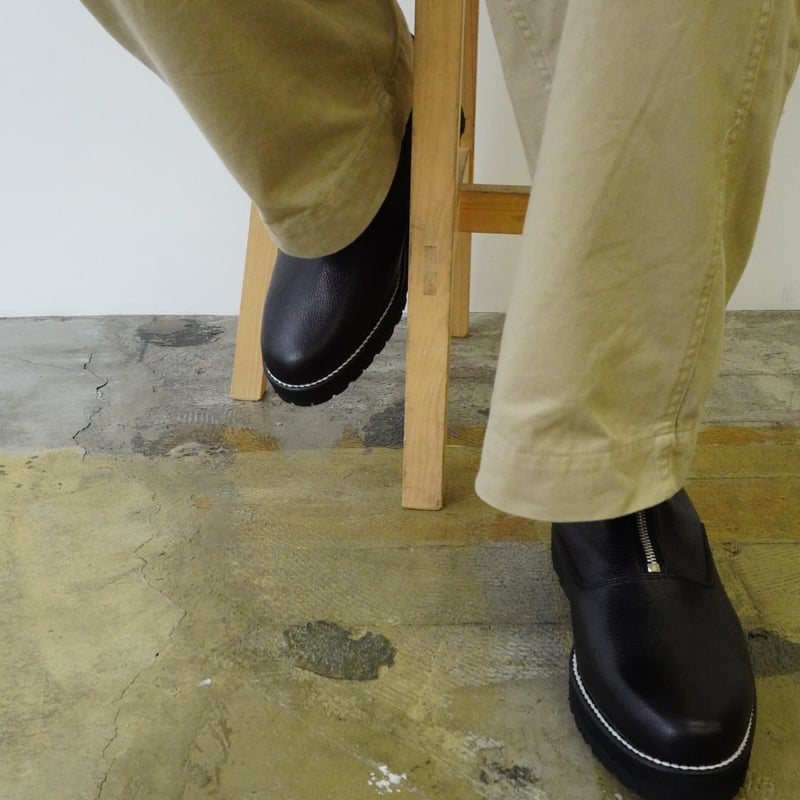 PULL TAB ZIP BOOTS (BLACK SHRINK) | plus2023.shop