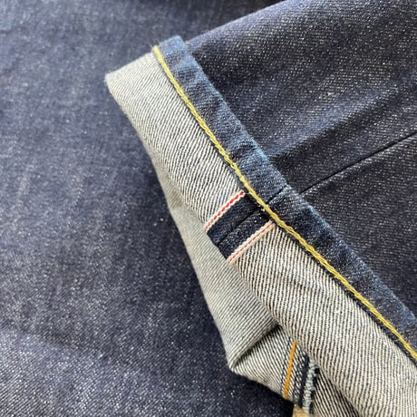 BIG T DENIM PANTS