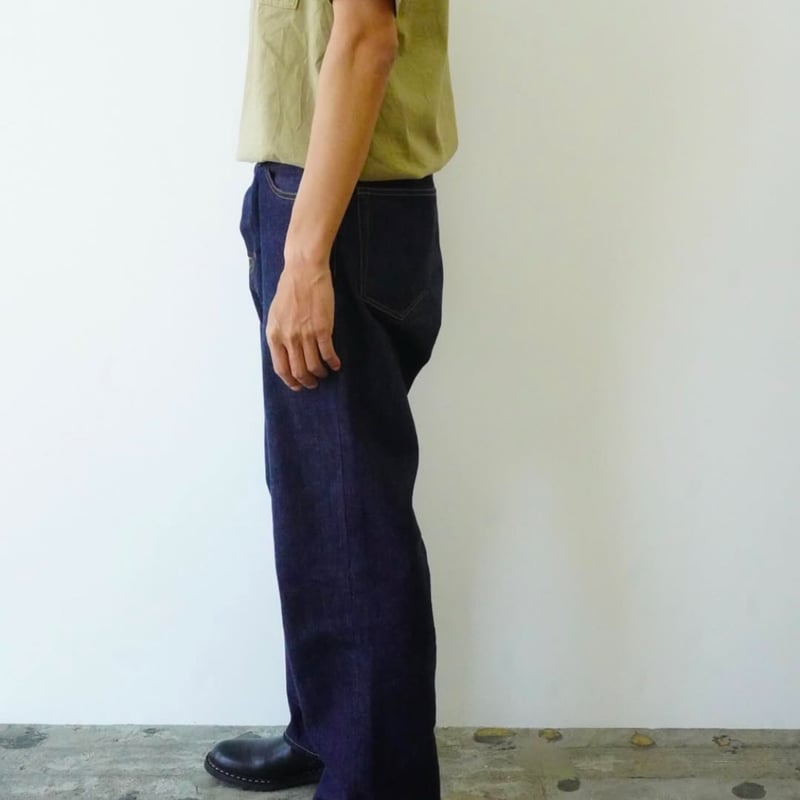 BIG T DENIM PANTS | plus2023.shop
