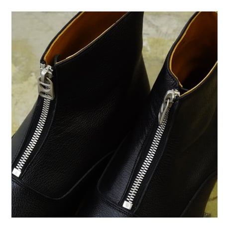 PULL TAB ZIP BOOTS (BLACK SHRINK)
