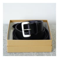 "ONE FITS ALL" (BLACK)
