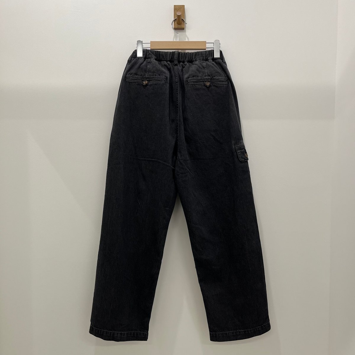 LINEN MIX DENIM TROUSERS (BLACK) LINEN MIX DENIM TROUSERS (BLACK)