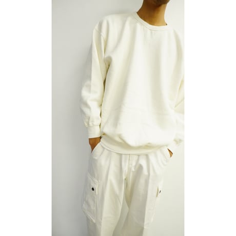 VICTORY CREW SWEAT (WHITE)