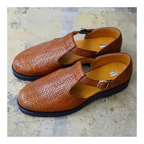 EMBOSSED CZECH GURKHA SANDAL