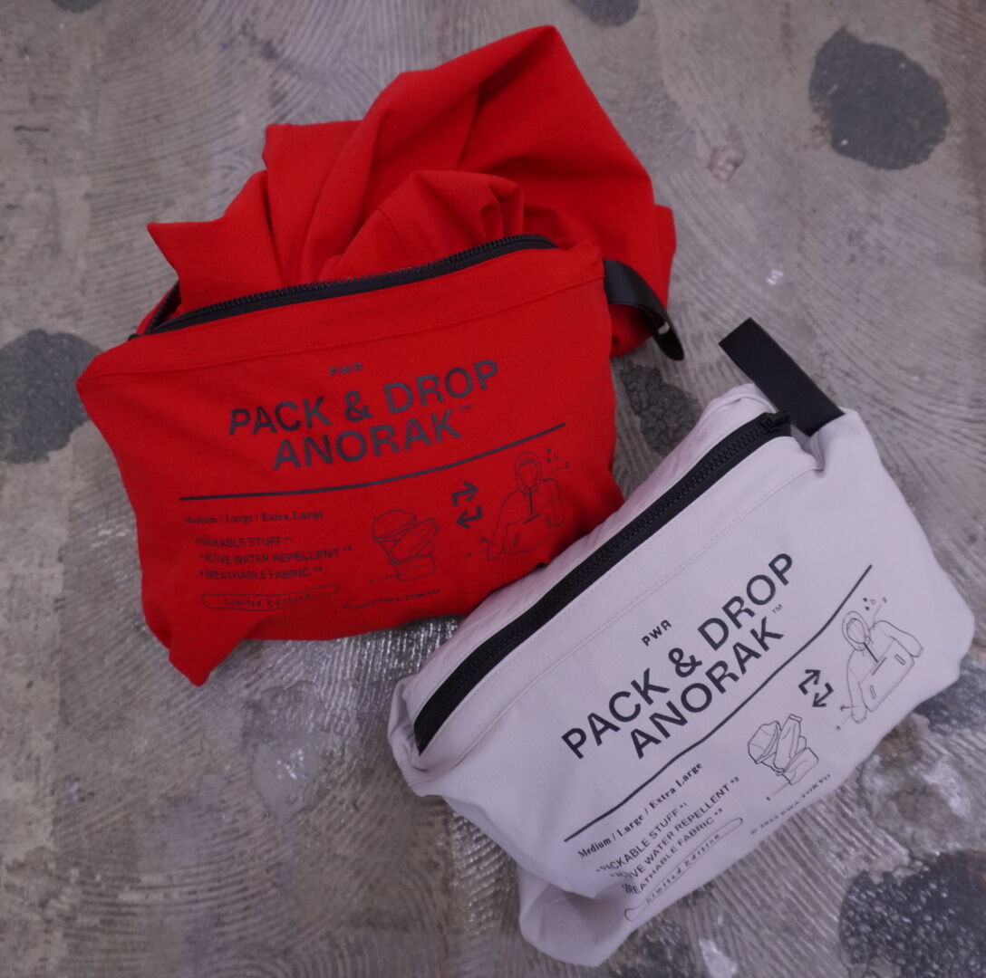 PWA PACK AND DROP ANORAK アノラックパーカー　28日まで