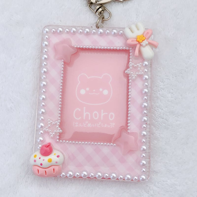 さくらんぼケーキチェキ風フレーム、B8サイズキーホルダー付き