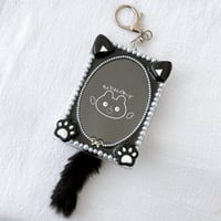 黒猫しっぽふりふりケース、B8サイズキーホルダーあり