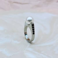 sunrise ring   black stone simplePearl 【Fujiko collection】