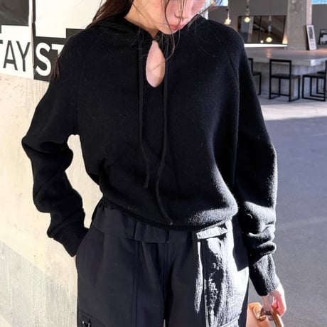 CATEGORY knit | alone