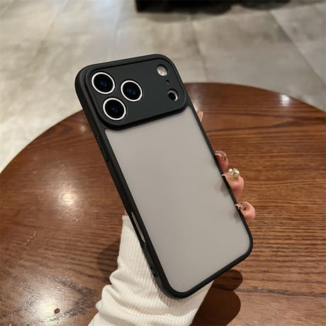 半透明 iphone17/air ケース マット スマホケース 黒のiPhoneに合う ケース R402