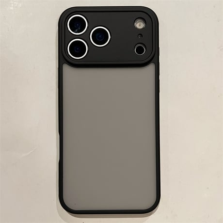 半透明 iphone17/air ケース マット スマホケース 黒のiPhoneに合う ケース R402
