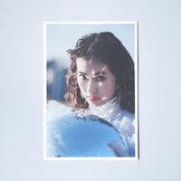 恒松祐里 × aika ポストカード② 女優展 Vol.5