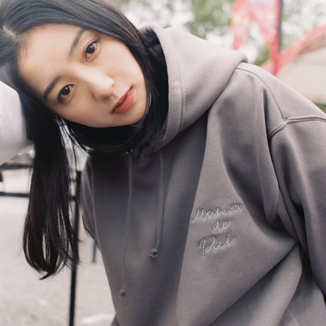 高田里穂パーカー 2着セット
