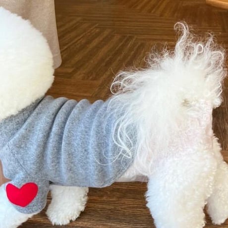 犬服 ハートワッペン プルオーバー