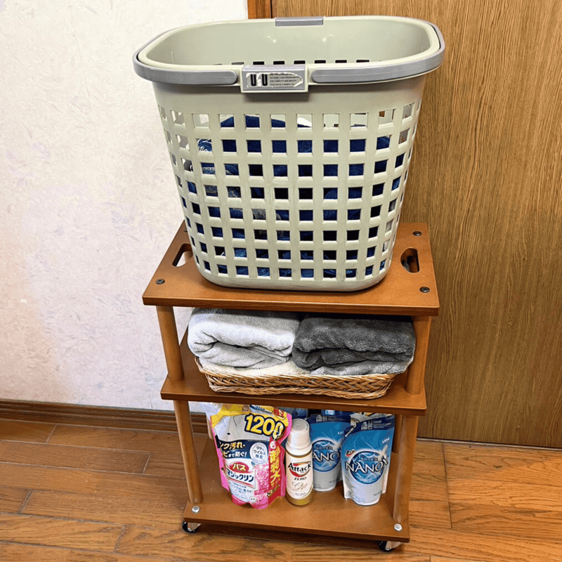 キャスター付き移動式多目的木製ワゴン 「MUWW(ムー)」 3段 | 【木の脚