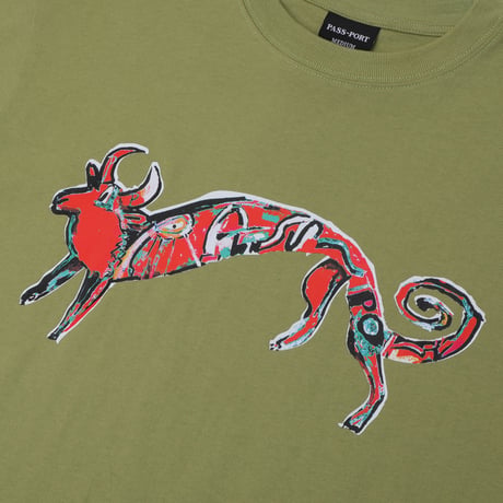 PASS~PORT BULL TEE Pistachio