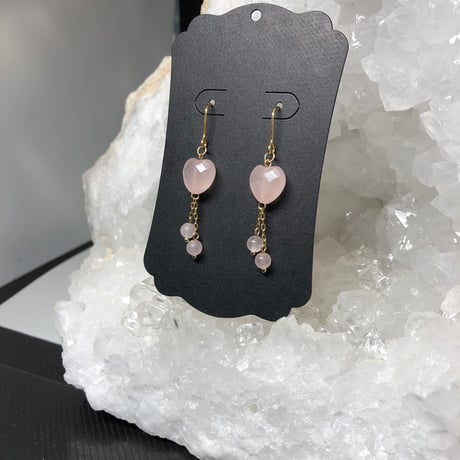 ローズクォーツ ハート カット 天然石 フックピアス