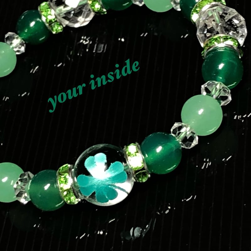 グリーン クローバーブレスレット Amazon.co.jp: 14Kソリッドゴールドグリーンクローバー