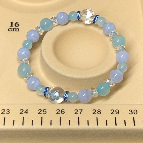 フラワー ブルー彫り 水晶 ブルーレースアゲート 天然石 ハイビスカスブレスレット