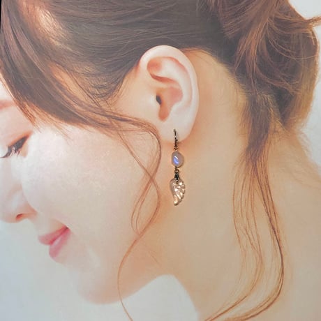 クリスタル 水晶 フェザー 天然石 ピアス