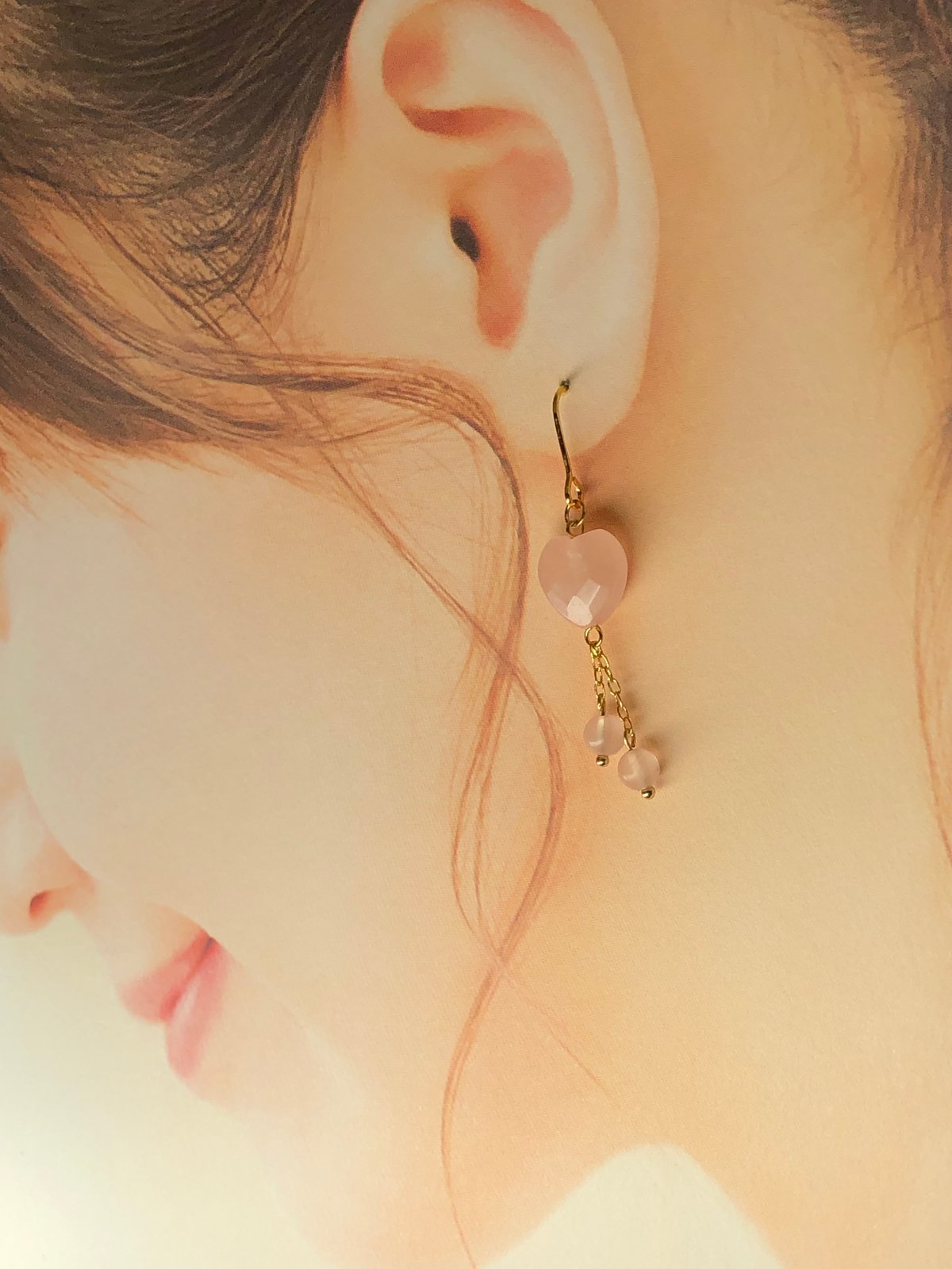 ローズクォーツ ハート カット 天然石 フックピアス | 💎 天然石