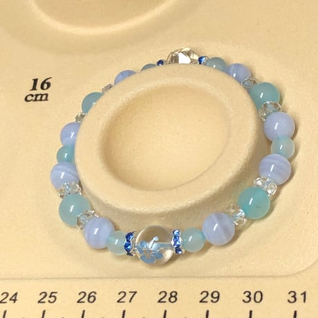 フラワー ブルー彫り 水晶 ブルーレースアゲート 天然石 ハイビスカスブレスレット