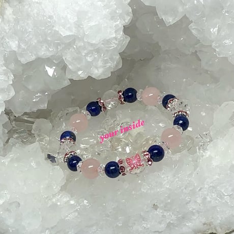蝶々 ピンク 彫り 水晶 ラピスラズリ ローズクォーツ 天然石ブレスレット