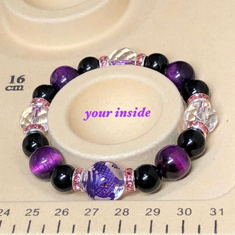 黒と紫のビーズブレスレット 紫と黒のビーズブレスレット - メルカリ