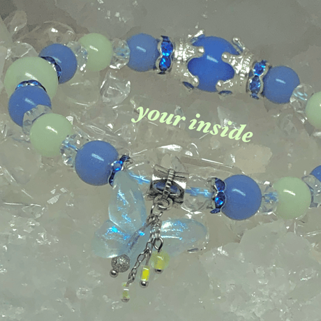 ブルールミナスストーン 夜光石 デザイン 蝶々チャーム 天然石ブレスレット