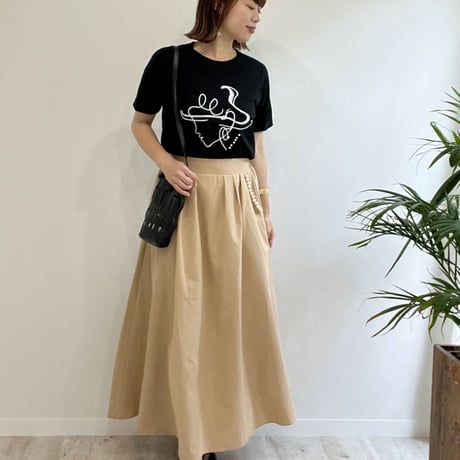 アートレディTシャツ
