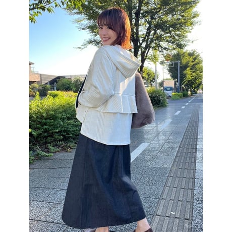 バックフリルチェックパーカー