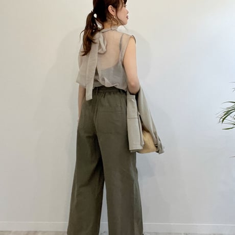 タックワイドパンツ