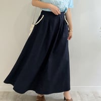 パール付きタックスカート